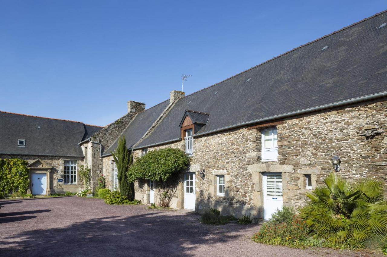 La Metairie-Du-Vauhariot - Vue Mer Et Mont Saint Michel - Piscine Chauffee - Acces Gr34 Cancale Exteriör bild